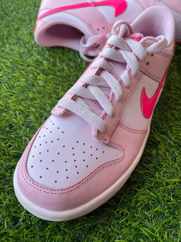 Nike Dunk Low Triple Pink (GS) 38