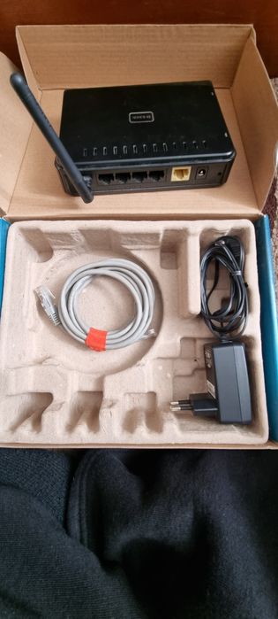 Продам супутниковий ресівер,роутер,антена.