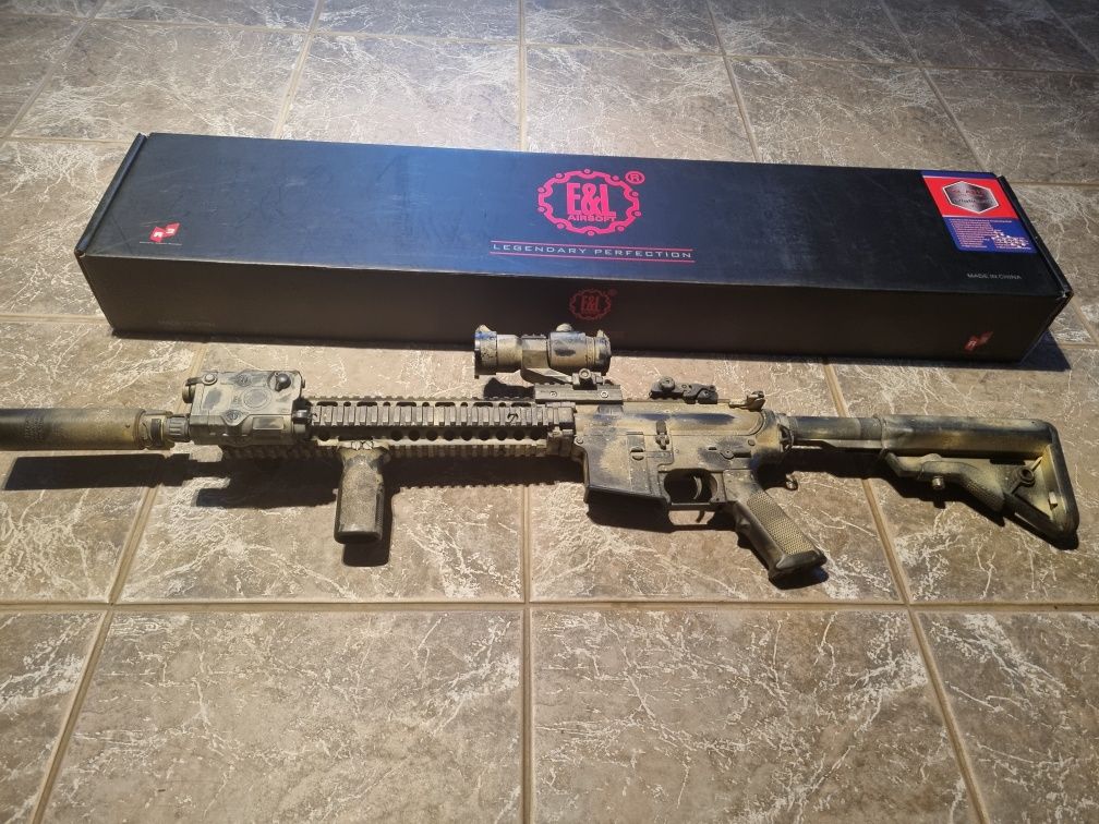 Vendo E&L M4 SOPMODⅡ PLATINIUM airsoft c/upgrades