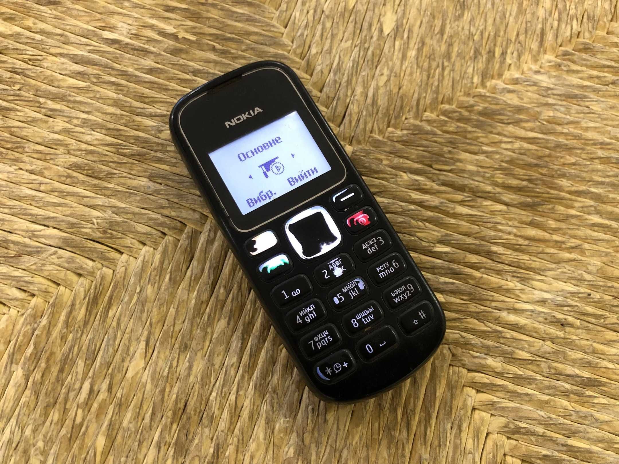 Мобильный телефон бу. Nokia 1280