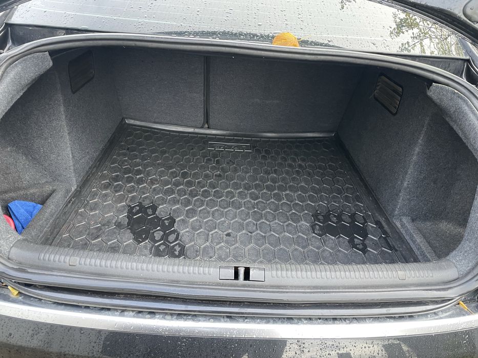 Продам Ауді А4(В6)