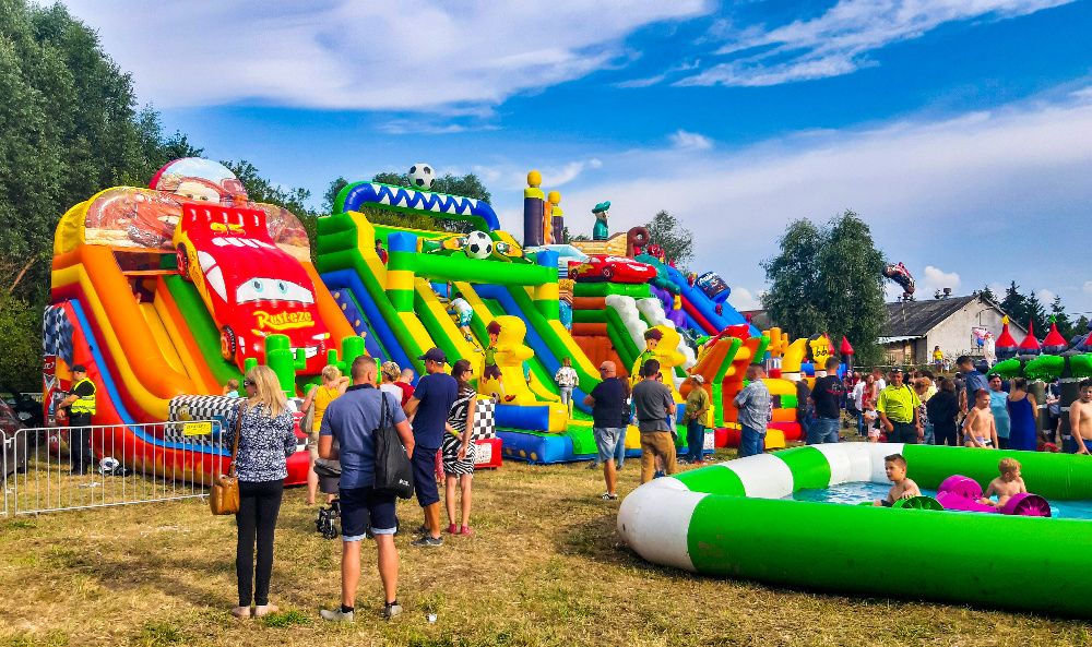 Dmuchańce zamki dmuchane zjeżdżalnie Dmuchane Zamki