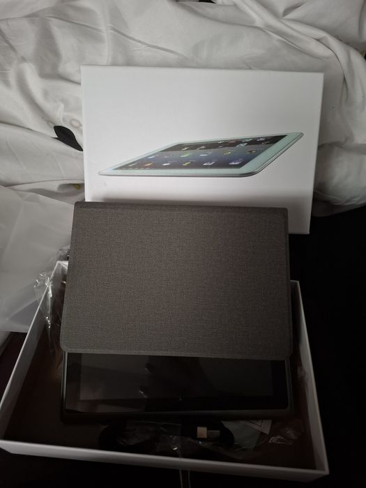 Tablet nowy nieużywany