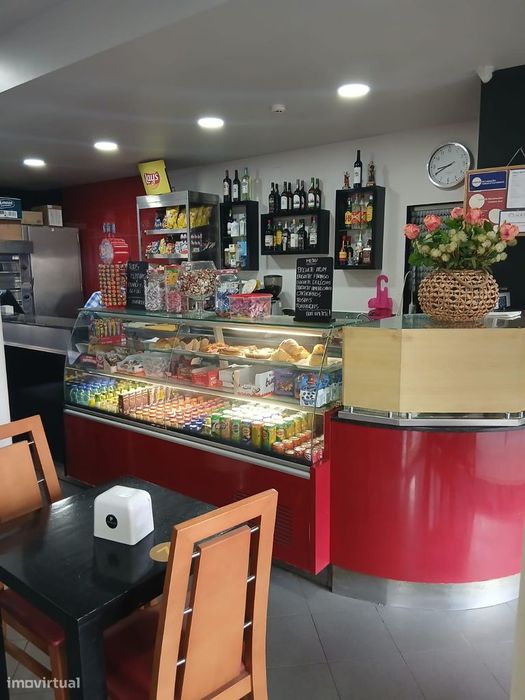 Trespassse padaria pronta a funcionar