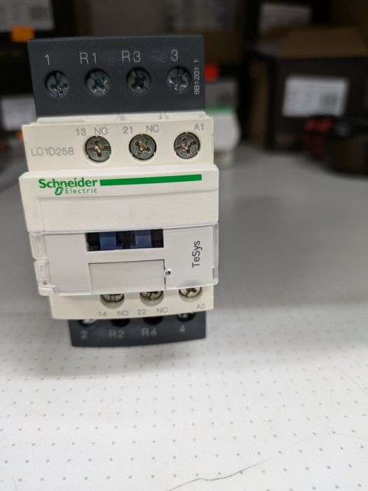 Stycznik Schneider Electric LC1D258B7