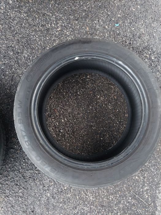 Pneus  215/50/17.