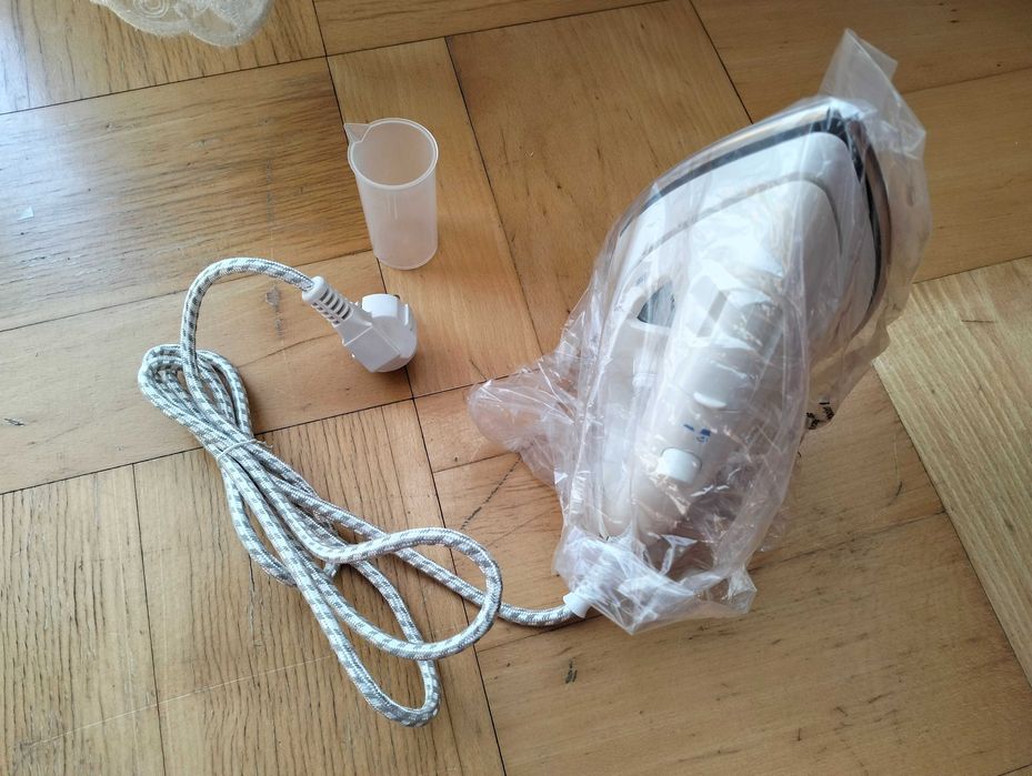 Żelazko Home Leader YPF-2001 - Nowe