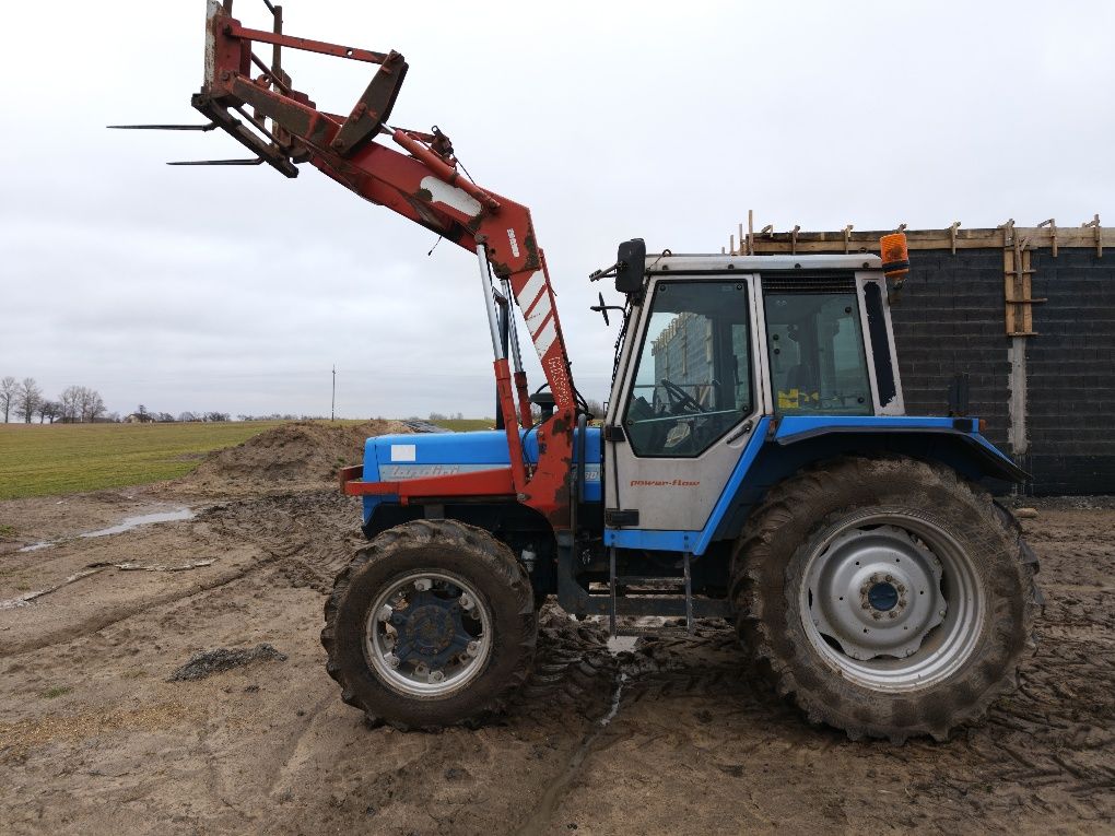 Landini 8880 z Turem jak Massey Ferguson