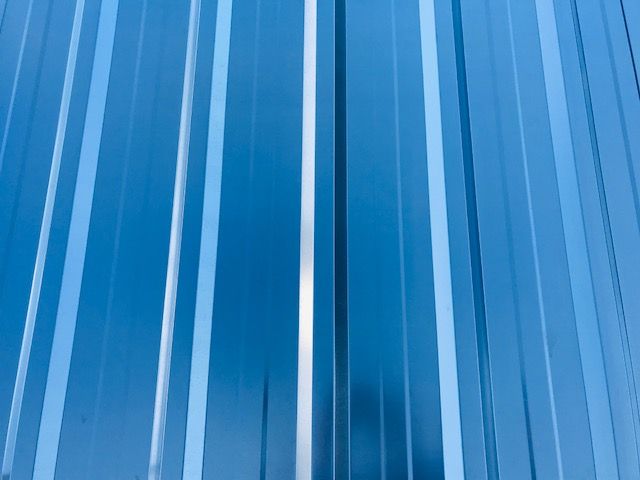 Blacha antyskroplina trapezowa dachowa z filcem T18 blachy trapezowe