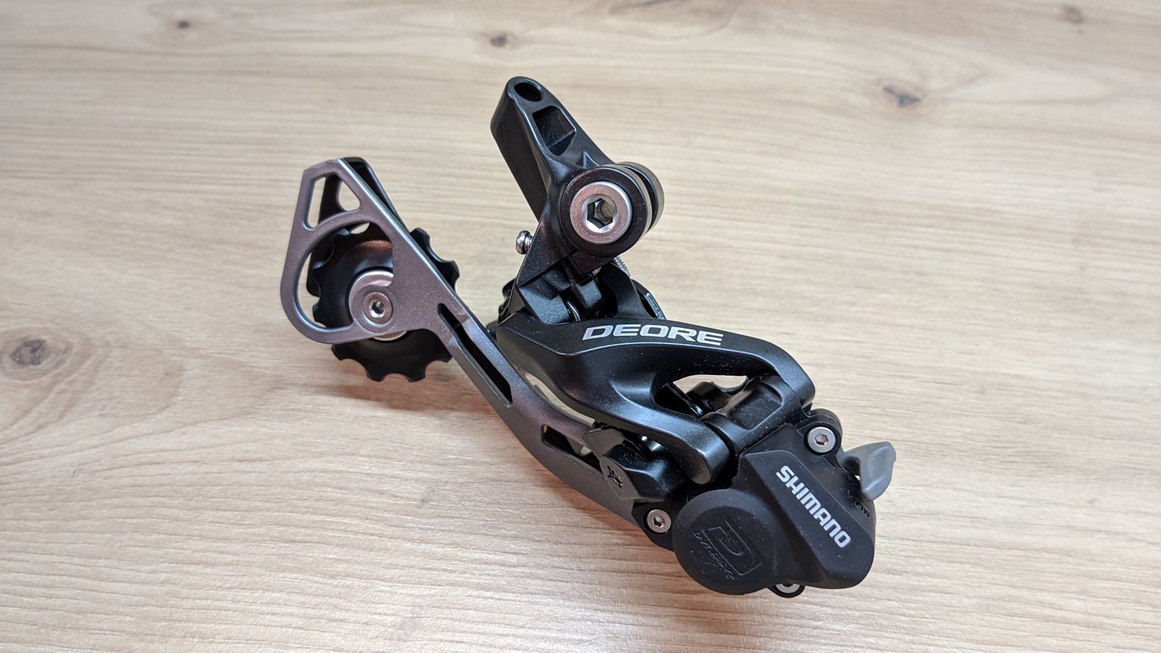 Задня перекидка Shimano Deore RD-M615 Shadow Plus 10 speed