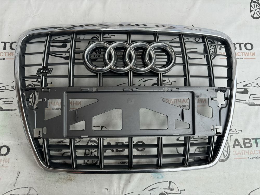 Решітка радіатора Audi a6c6 / Ауді а6 с6 S-line
