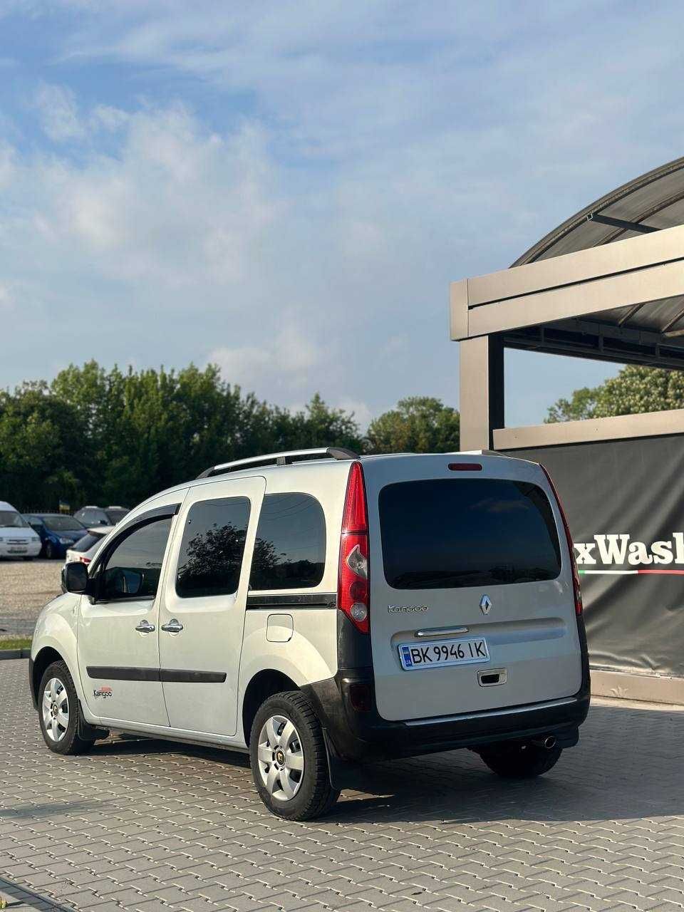 Renault Kangoo оригінальний пасажир 1.5 к9к стан нового авто