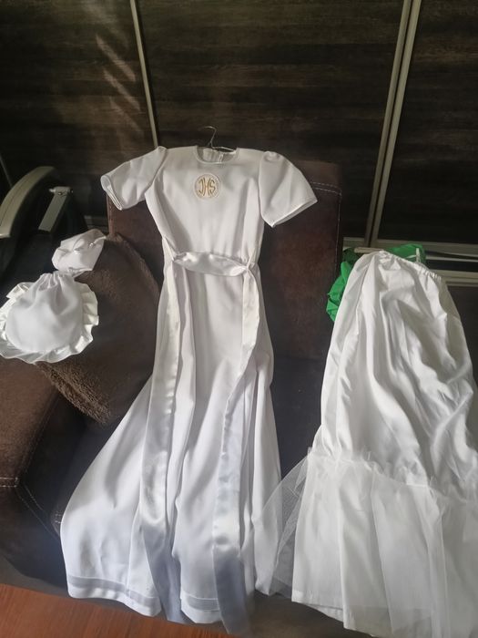 Sukienka komunijna (alba)