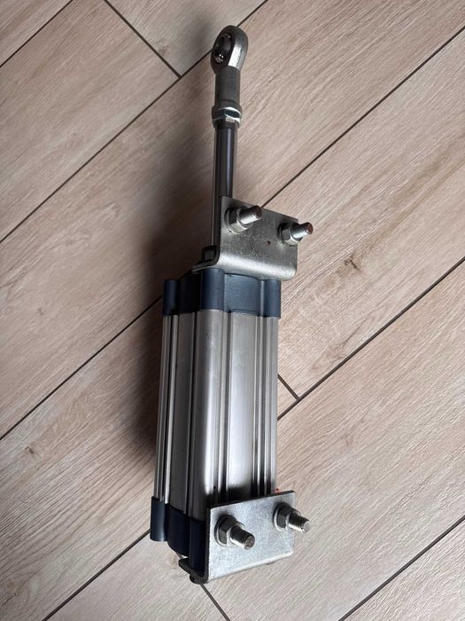 Siłownik pneumatyczny  MetalWork 121A800125AP