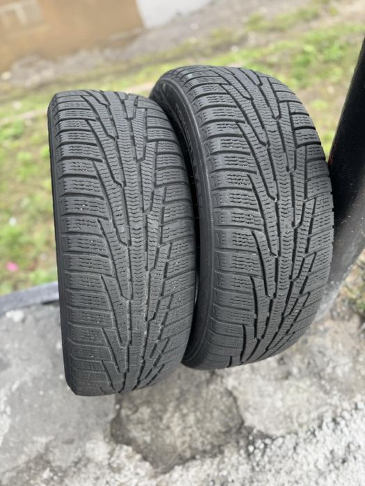 Зимові шини Nokian 205/55 R16