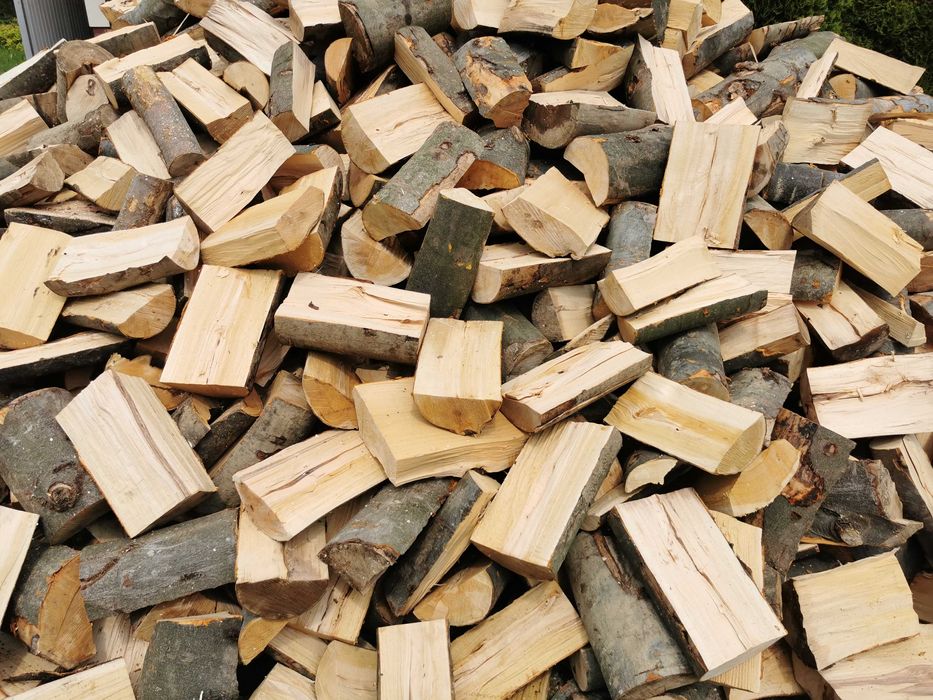 Drewno Opałowe Kominkowe Buk Grab Sezonowany Transport