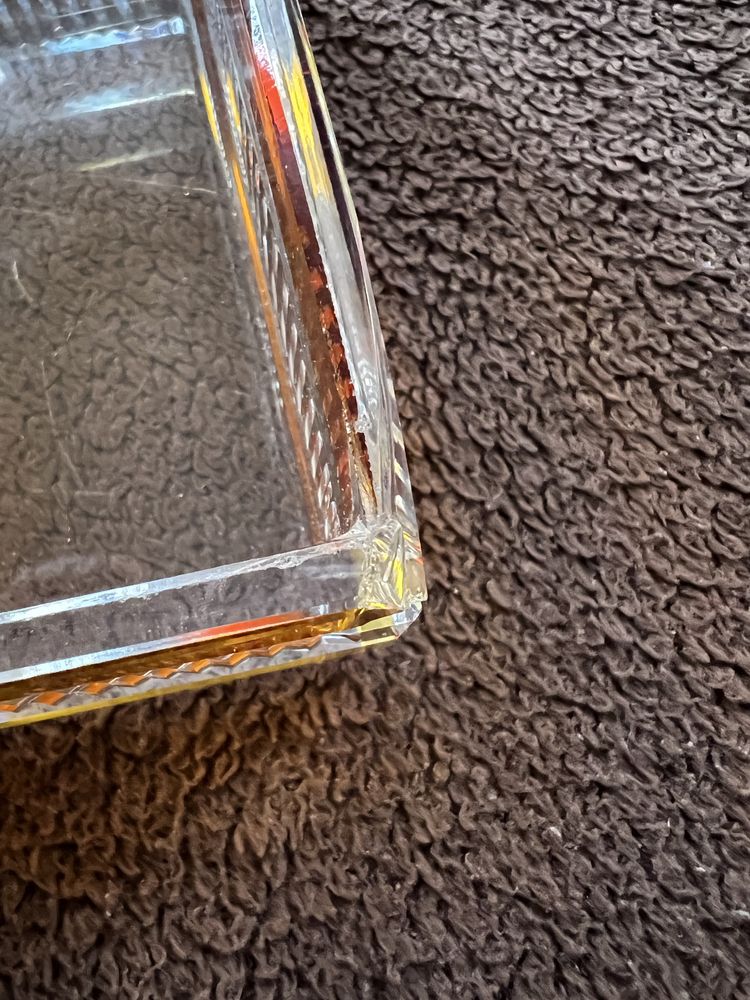 PRL kryształowa papierośnica szkatułka puzderko miodowa barwione szkło