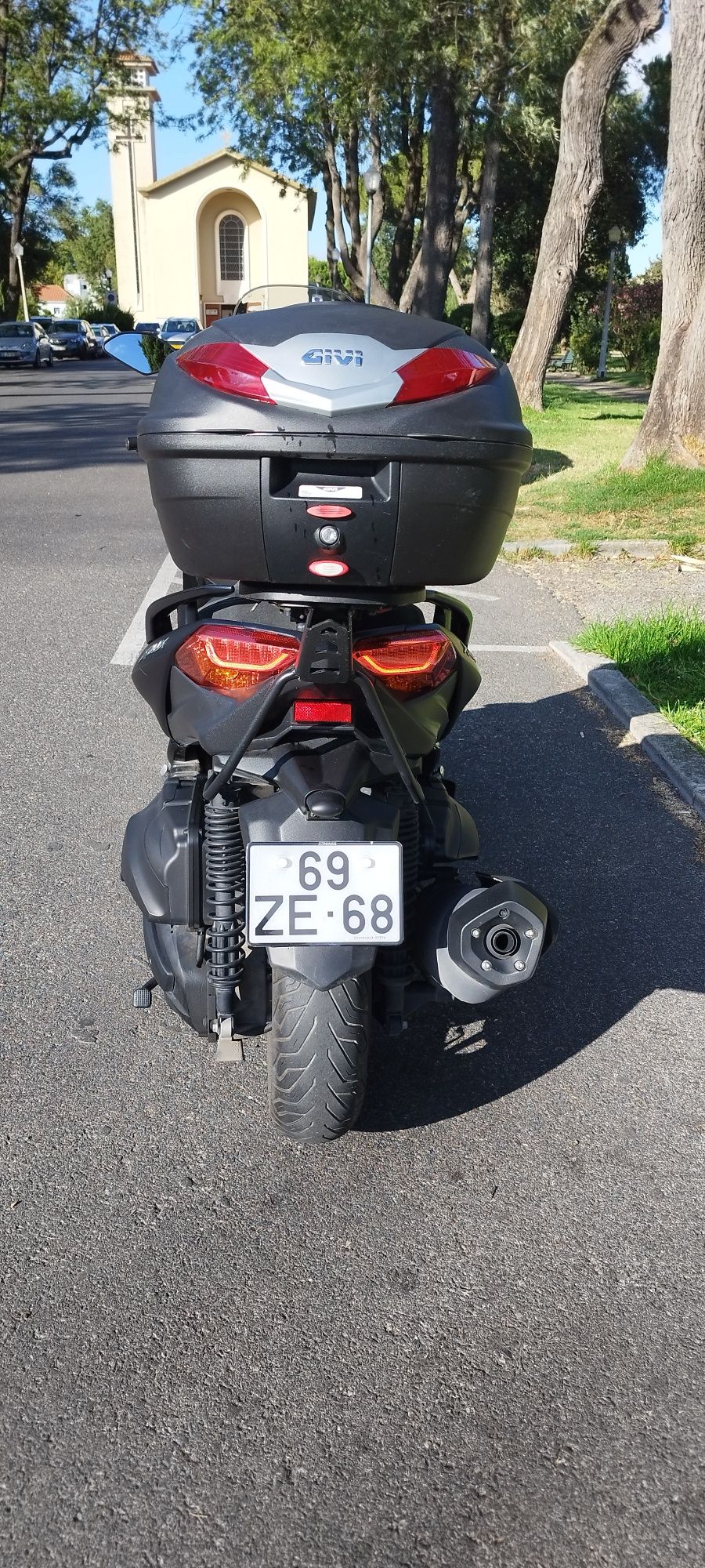 Yamaha xmax iron max 400