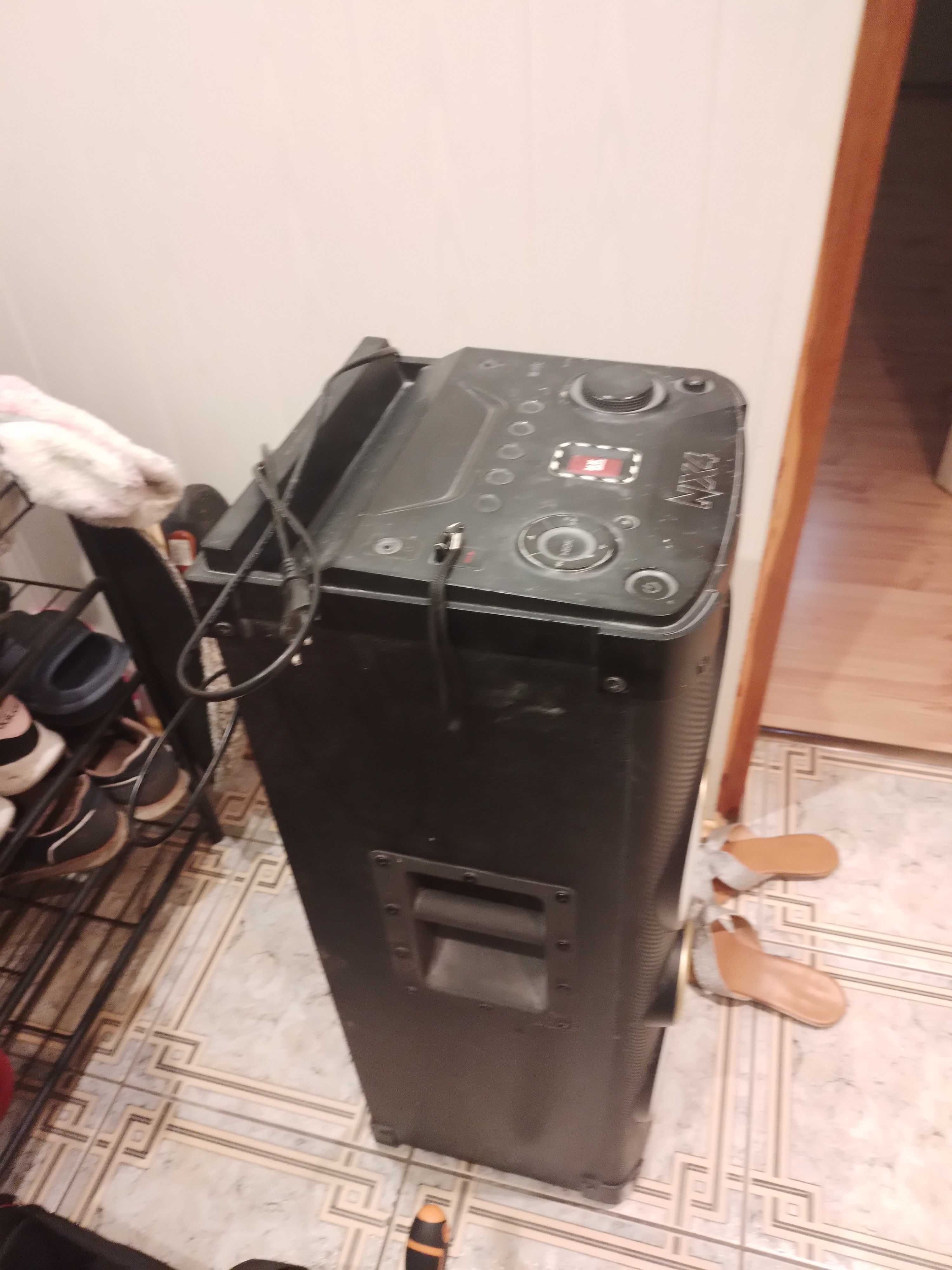 Głośnik imprezowy philips ntx 400/12