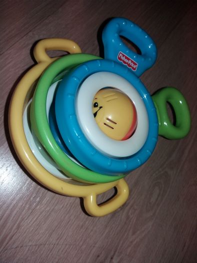 Посудка-кастрюлька-сковородка-погремушка Fisher price