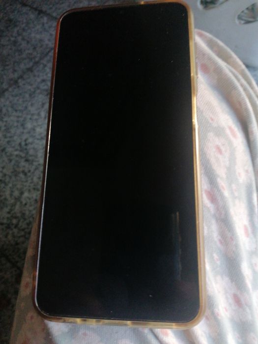 Samsung 12 com 2 anos