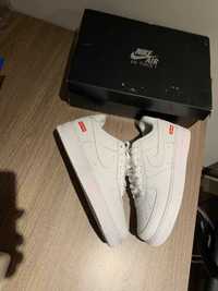 Supreme x Nike Air Force 1 White Low Shoes EU 45