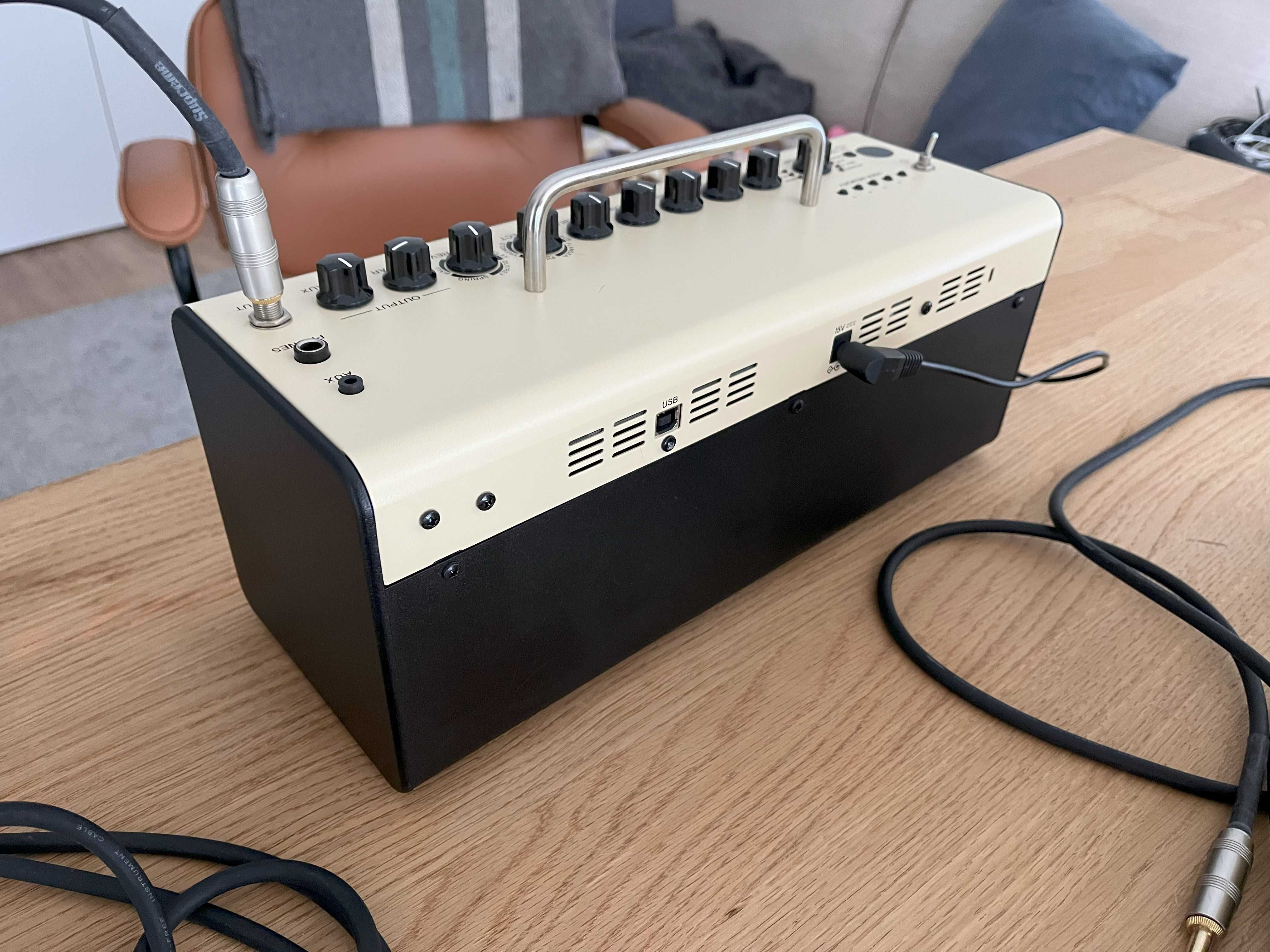 Amplificador Yamaha THR10