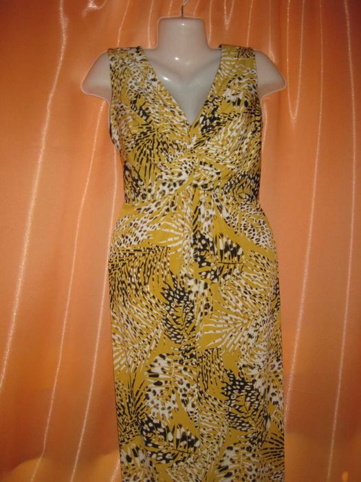 Шикарна приталена еластична сукня сарафан довга дуже великий розмір