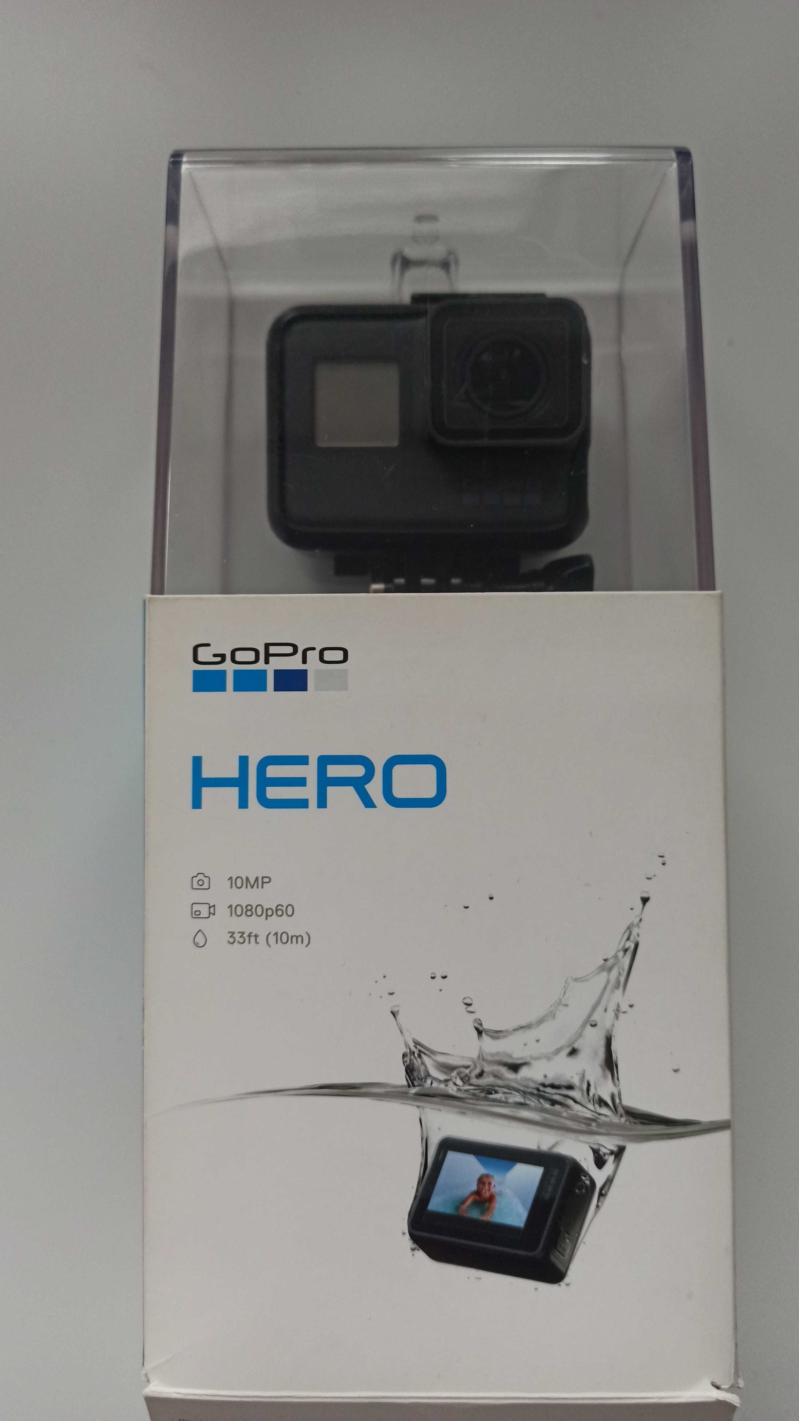 GoPro Hero (2018) + karta pamięci 16GB i akcesoria