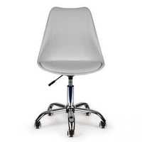 nowy fotel obrotowy, krzesło do biurka