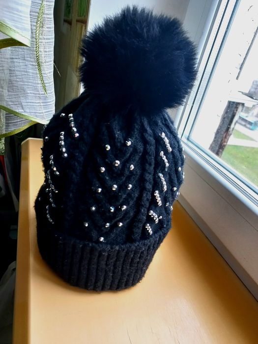 Продам шапку зимову