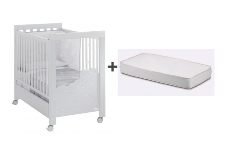 berço de bebe mais armario  com banheira e colchao