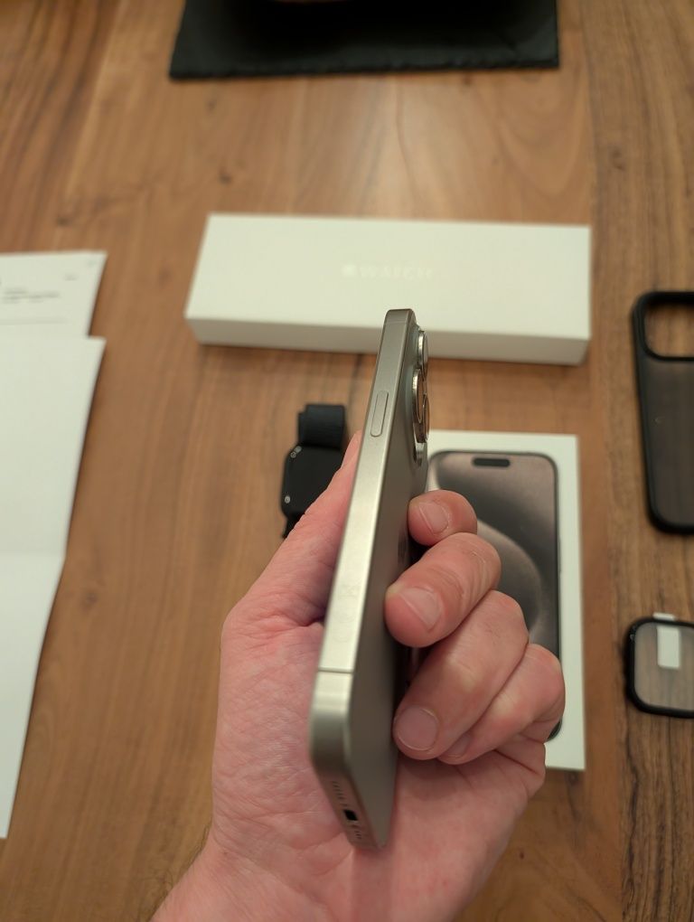 iPhone 15 Pro 128 com garantia
