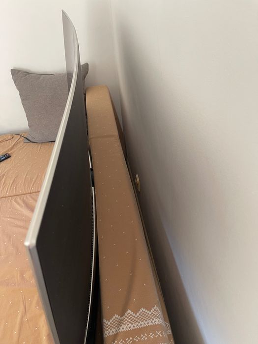 Telewizja Samsung uszkodzony