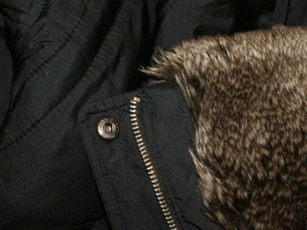 Abercrombie & Fitch kurtka damska zimowa pikowana futerko L 42