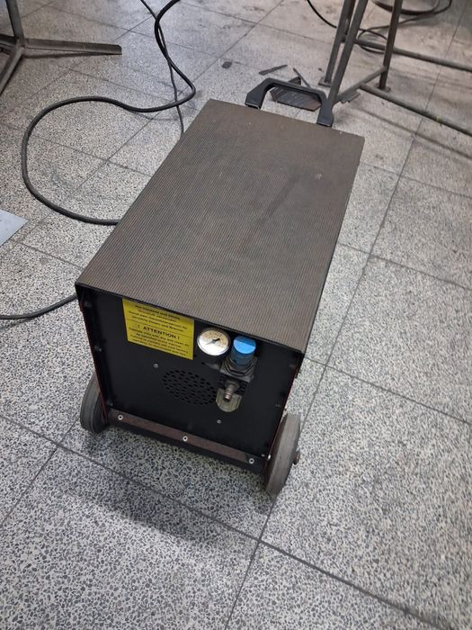 Máquina de Corte Plasma Elektra Beckum