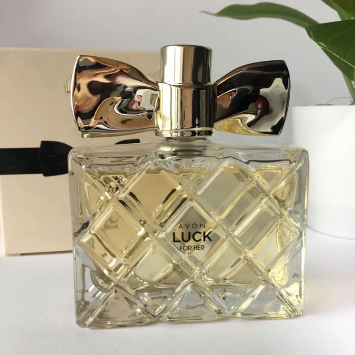 п/в Luck, Attraction, Today, The Moment, This love Avon, ейвон