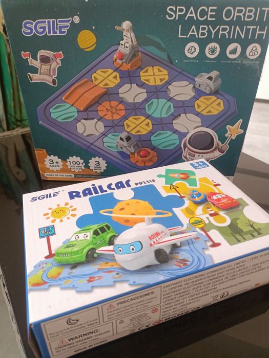 Puzzle safari oraz Orbit space