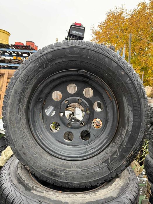 CONTINENTAL VancoWinter2  koło zimowe 225/70 R15C