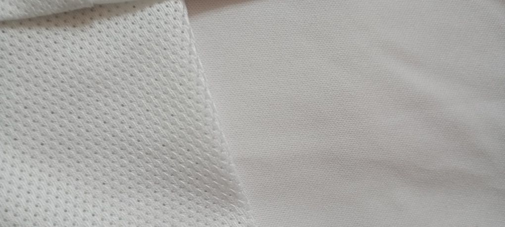 Koszulka biała Nike rozm. 146