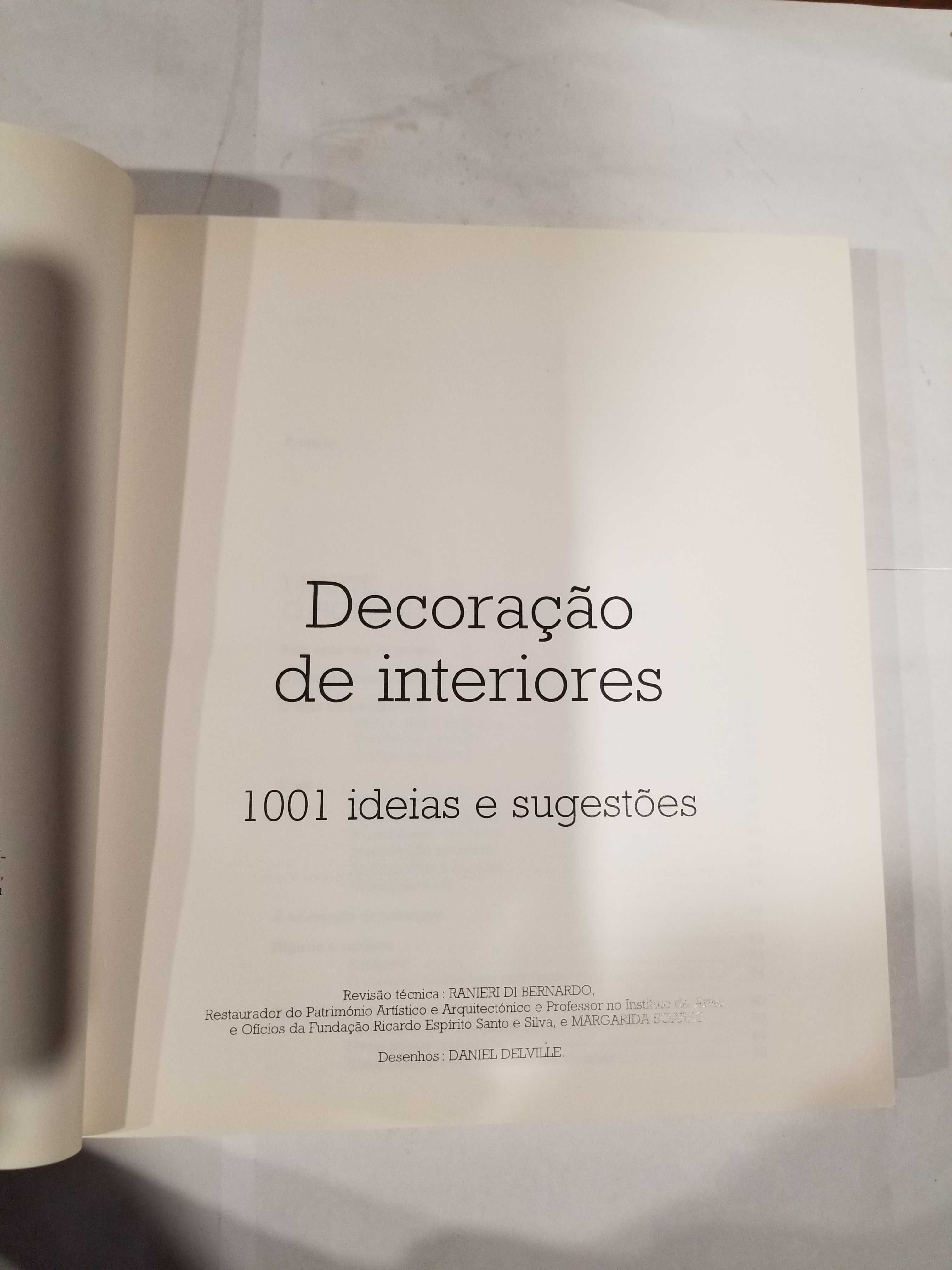 Livro  Ref: CxB - Decoração de Interiores