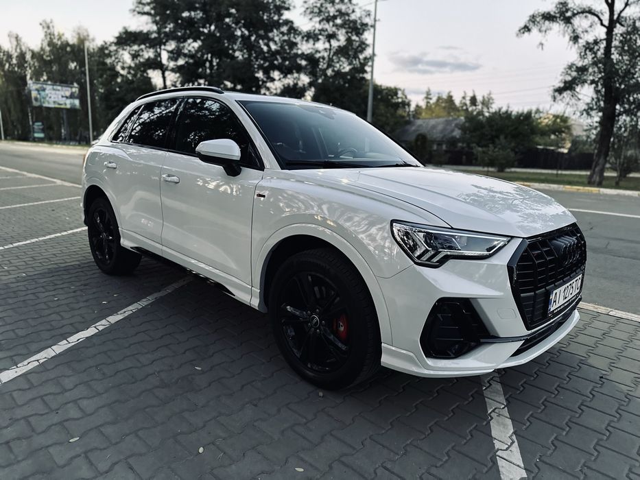 Audi Q3 Premium Plus S-line