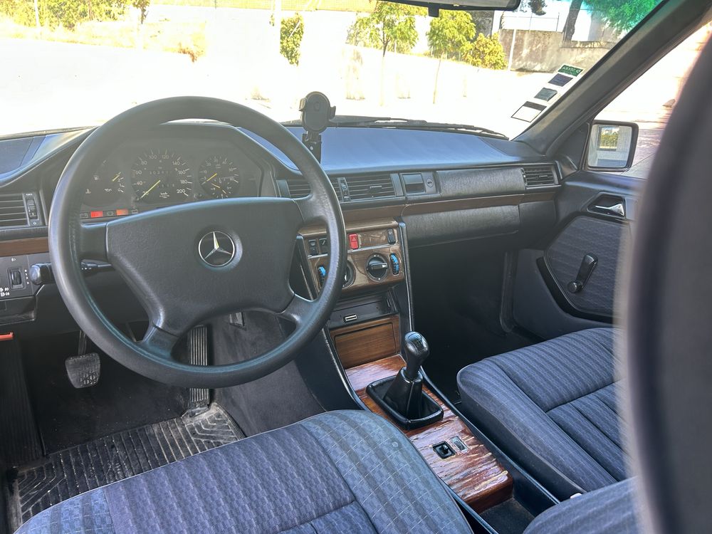 Mercedes 200 atmosferico