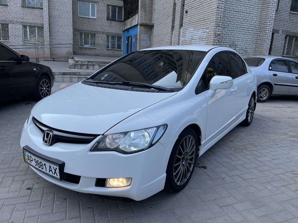 Продам Honda Civic 1.8 АКПП