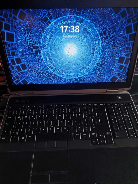 Laptop Dell Latitude E6530 i5 15,6" HD+ W11 8GB/256GB SSD