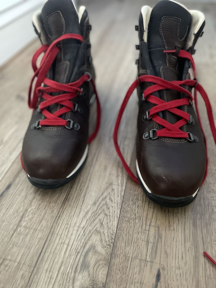 Buty Lowa Wendelstein 46 skóra zalożone 2 razy