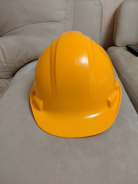 Каска шлем 53-63см.Kaspe-rock строительная защитная