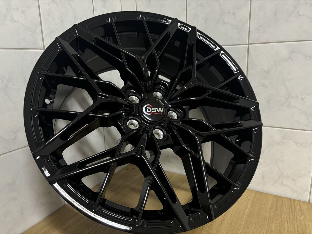 NOWE Felgi Koła 19" 5x114.3 Toyota Lexus Honda Kia • • PIĘKNE • •