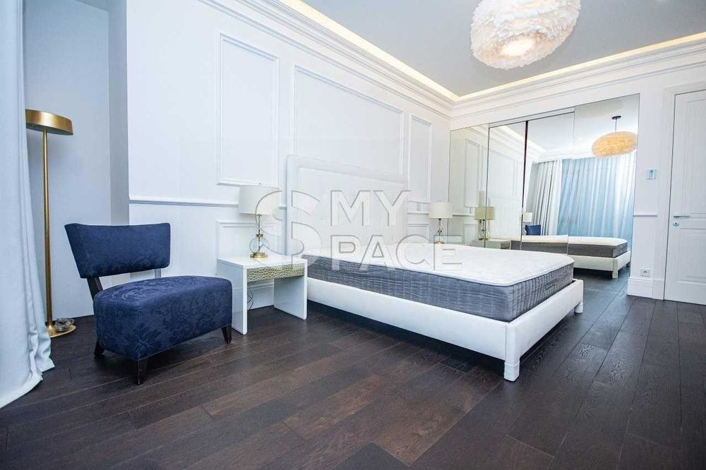 VIP Ремонт, вул. Мазепи 11-Б, вид на Дніпро