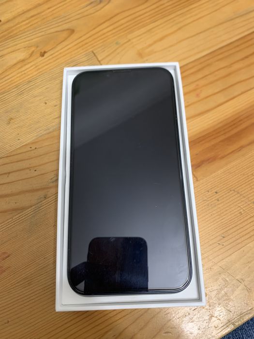 Iphone 13 midnight 128gb